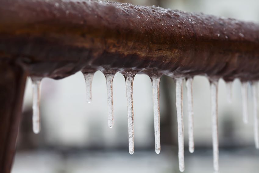 frozen-water-pipe