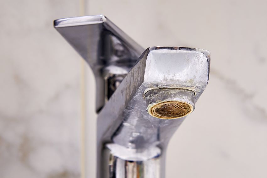 hard-water-faucet-issues