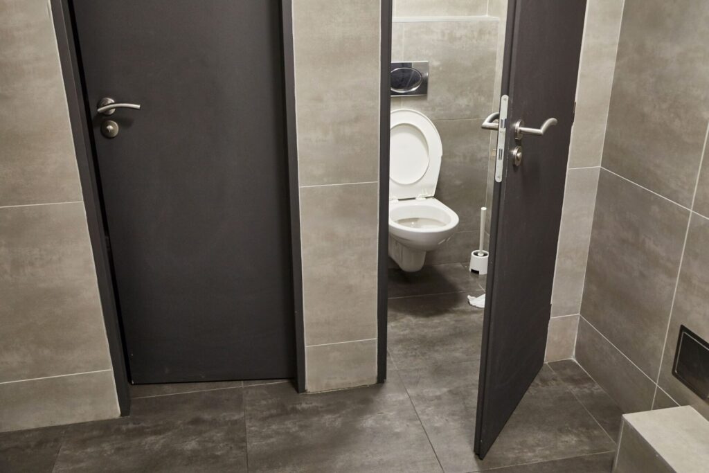 low-flow-toilets-save-money-article